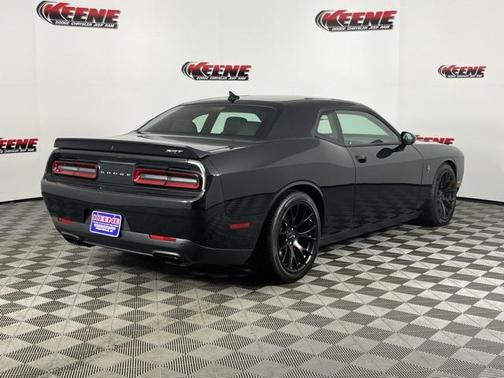 2015 Dodge Challenger SRT Hellcat