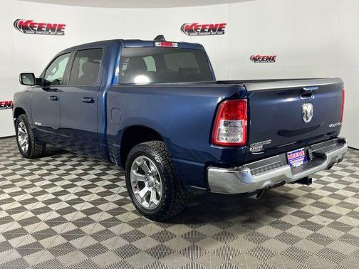 Patriot Blue Pearlcoat 2022 RAM 1500 Big Horn/Lone Star