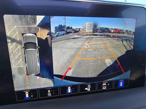 2022 Chevrolet Suburban 4WD Z71