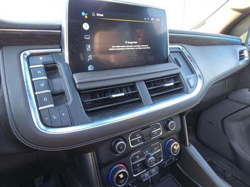 2022 Chevrolet Suburban 4WD Z71