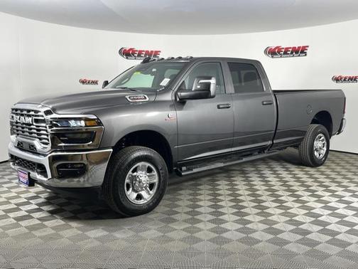 2025 RAM 2500 Tradesman Crew Cab 4x4 8' Box