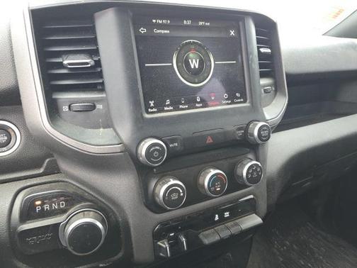 2021 RAM 2500 Tradesman Crew Cab 4x4 8' Box