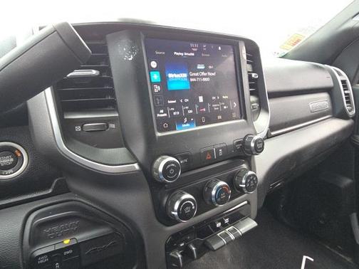 2024 RAM 3500 Big Horn Crew Cab 4x4 8' Box