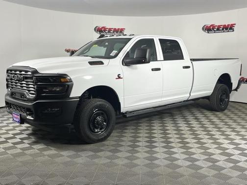2025 RAM 2500 Tradesman Crew Cab 4x4 8' Box