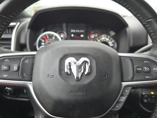 2024 RAM 3500 Big Horn Crew Cab 4x4 8' Box