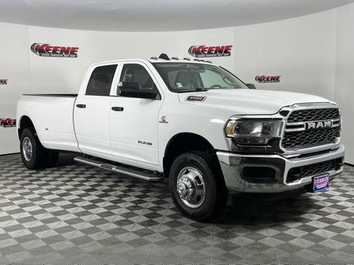 2020 RAM 3500 Tradesman Crew Cab 4x4 8' Box