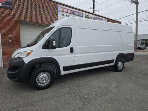 Bright White Clearcoat 2026 RAM ProMaster 3500 High Roof