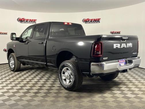 2025 RAM 2500 Tradesman Crew Cab 4x4 6'4' Box