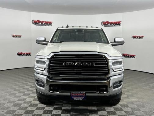 2019 RAM 2500 Laramie Crew Cab 4x4 6'4' Box