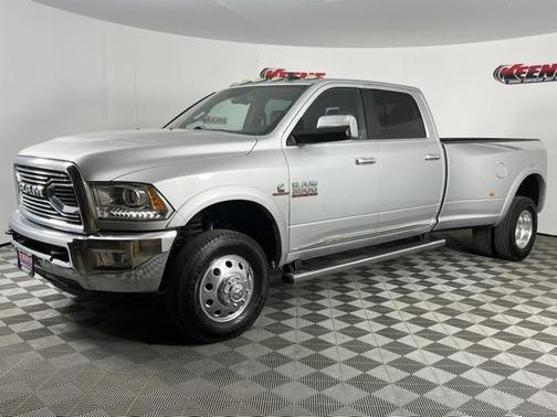 2017 RAM 3500 Limited Crew Cab 4x4 8' Box