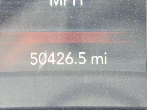 Bright White Clearcoat 2024 RAM 2500 Big Horn Crew Cab 4x4 6'4' Box