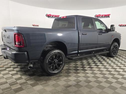 2026 RAM 3500 Big Horn Crew Cab 4x4 6'4' Box