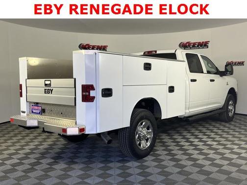 2025 RAM 3500 Tradesman Crew Cab 4x4 8' Box