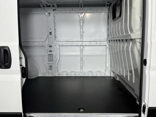2025 RAM ProMaster 3500 Low Roof