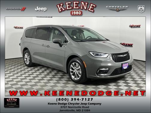 2023 Chrysler Pacifica Touring L