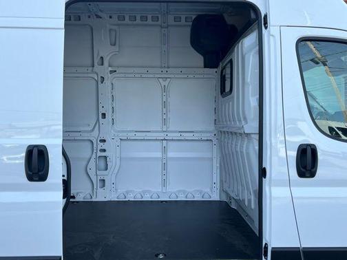2026 RAM ProMaster 3500 High Roof
