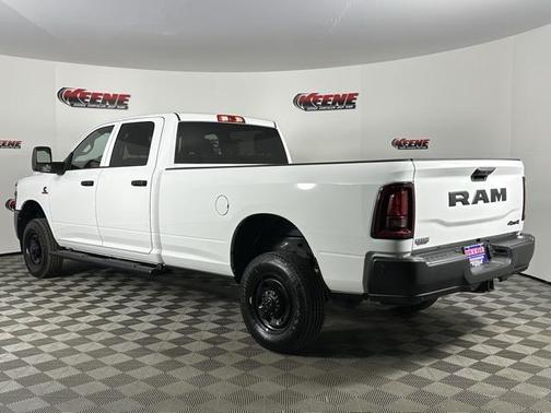 2025 RAM 2500 Tradesman Crew Cab 4x4 8' Box