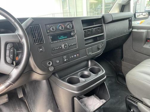 2021 Chevrolet Express 2500 RWD 2500 Regular Wheelbase WT