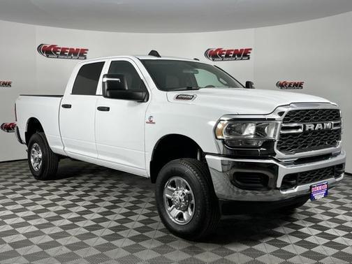 2023 RAM 2500 Tradesman Crew Cab 4x4 6'4' Box