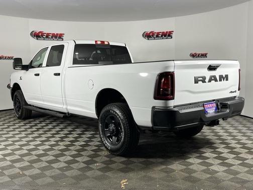 2026 RAM 3500 Tradesman Crew Cab 4x4 8' Box