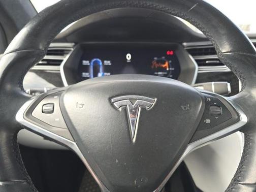2016 Tesla Model X 90D