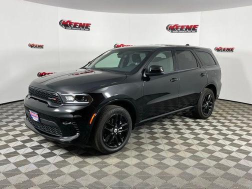 DB Black Crystal Clearcoat 2024 Dodge Durango GT AWD