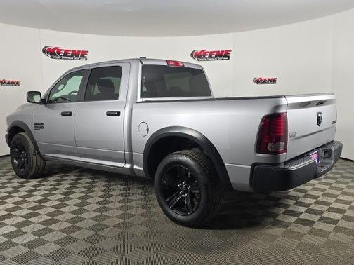 2024 RAM 1500 Classic Warlock Crew Cab 4x4 5'7' Box