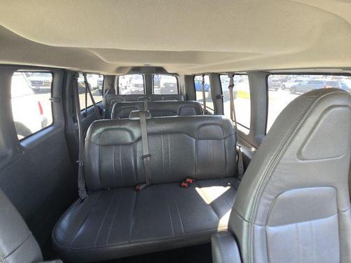 Summit White 2022 Chevrolet Express 3500 RWD 3500 Regular Wheelbase LS
