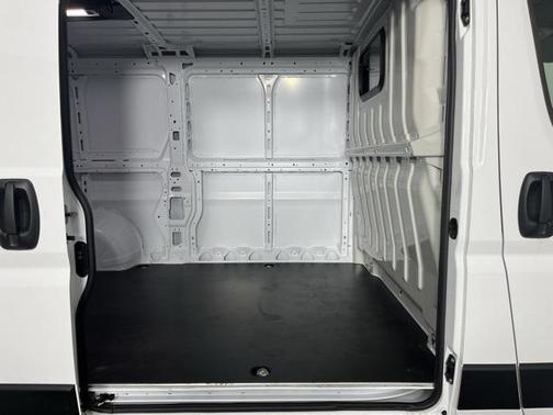 2025 RAM ProMaster 3500 Low Roof