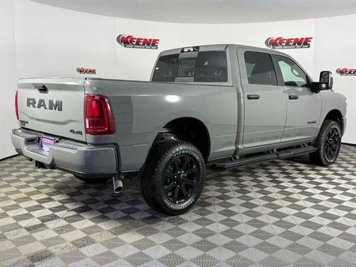 Ceramic Gray Clearcoat 2026 RAM 2500 Big Horn Crew Cab 4x4 6'4' Box