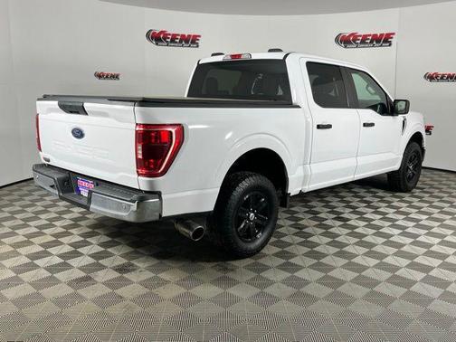Oxford White 2021 Ford F-150 XLT