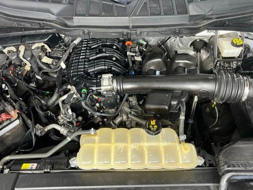 Oxford White 2021 Ford F-150 XLT