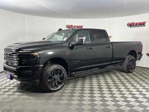 2025 RAM 2500 Laramie Crew Cab 4x4 8' Box