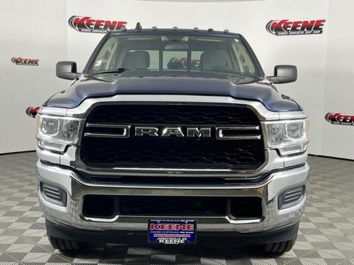 2020 RAM 2500 Tradesman Crew Cab 4X4 6'4' Box