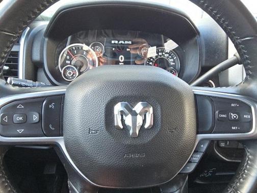 2024 RAM 2500 Big Horn Crew Cab 4x4 8' Box