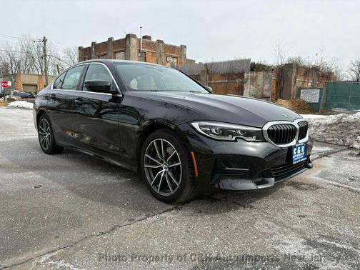2022 BMW 330 xDrive