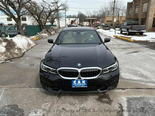 2022 BMW 330 xDrive