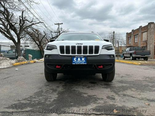 2022 Jeep Cherokee Trailhawk