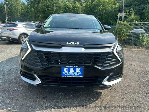 Fusion Black 2024 Kia Sportage LX