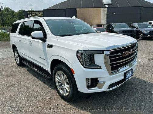 2023 GMC Yukon XL SLT