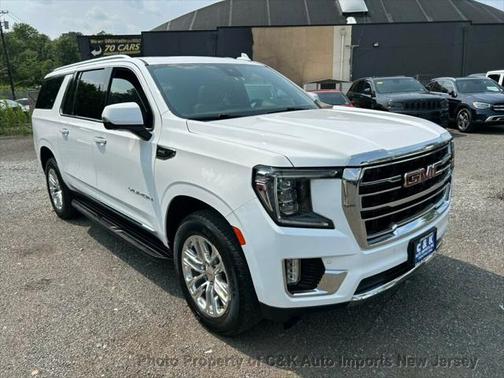 2023 GMC Yukon XL SLT