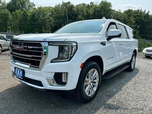 2023 GMC Yukon XL SLT