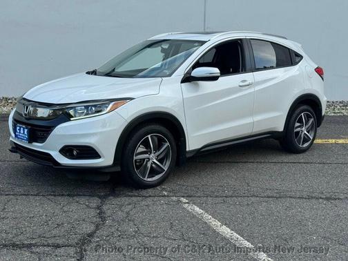 Platinum White Pearl 2022 Honda HR-V EX