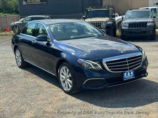 2017 Mercedes-Benz E-Class 4MATIC