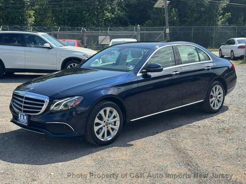 2017 Mercedes-Benz E-Class 4MATIC