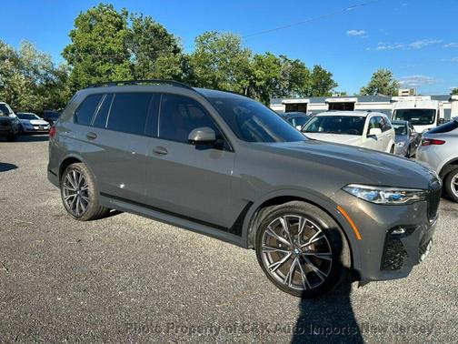 Dravit Grey Metallic 2021 BMW X7 M50i