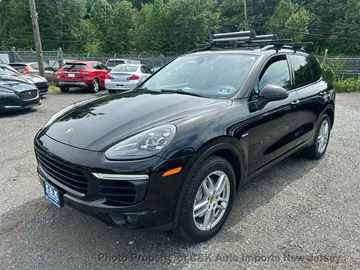 Black 2015 Porsche Cayenne Diesel