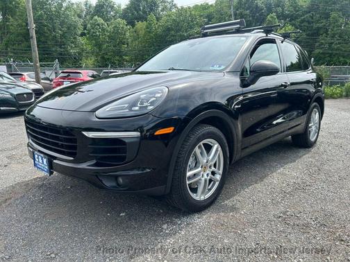 Black 2015 Porsche Cayenne Diesel