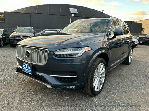 2019 Volvo XC90 T6 Inscription