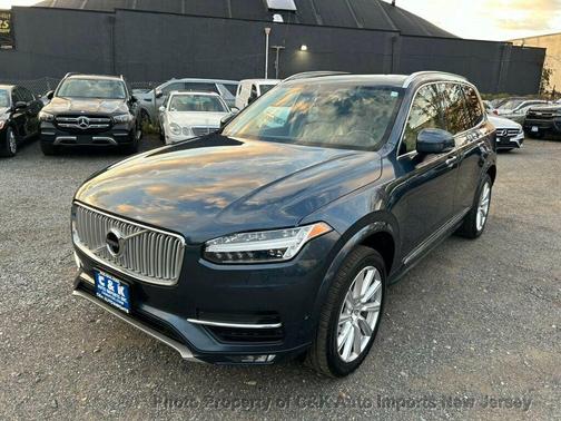 2019 Volvo XC90 T6 Inscription